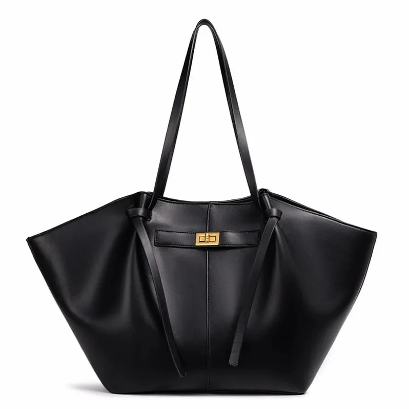 Trendová černá crossbody kabelka netopýr
