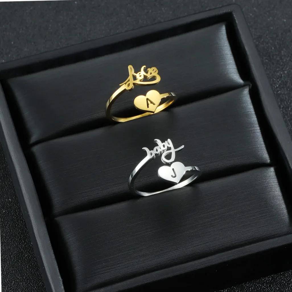 Bague en acier gravable au prénom – réglable — vue 4 — Gemzara