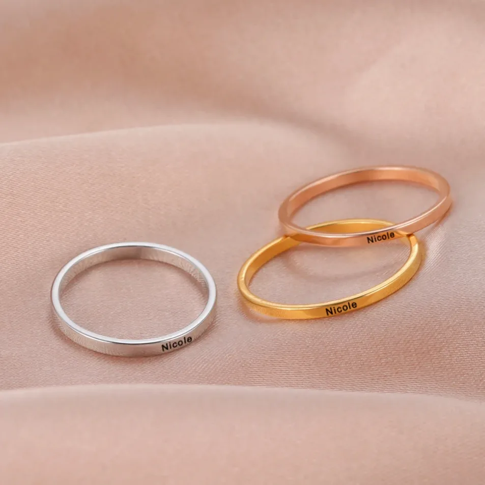 Bague en acier inoxydable personnalisable – prénom gravé — vue 3 — Gemzara