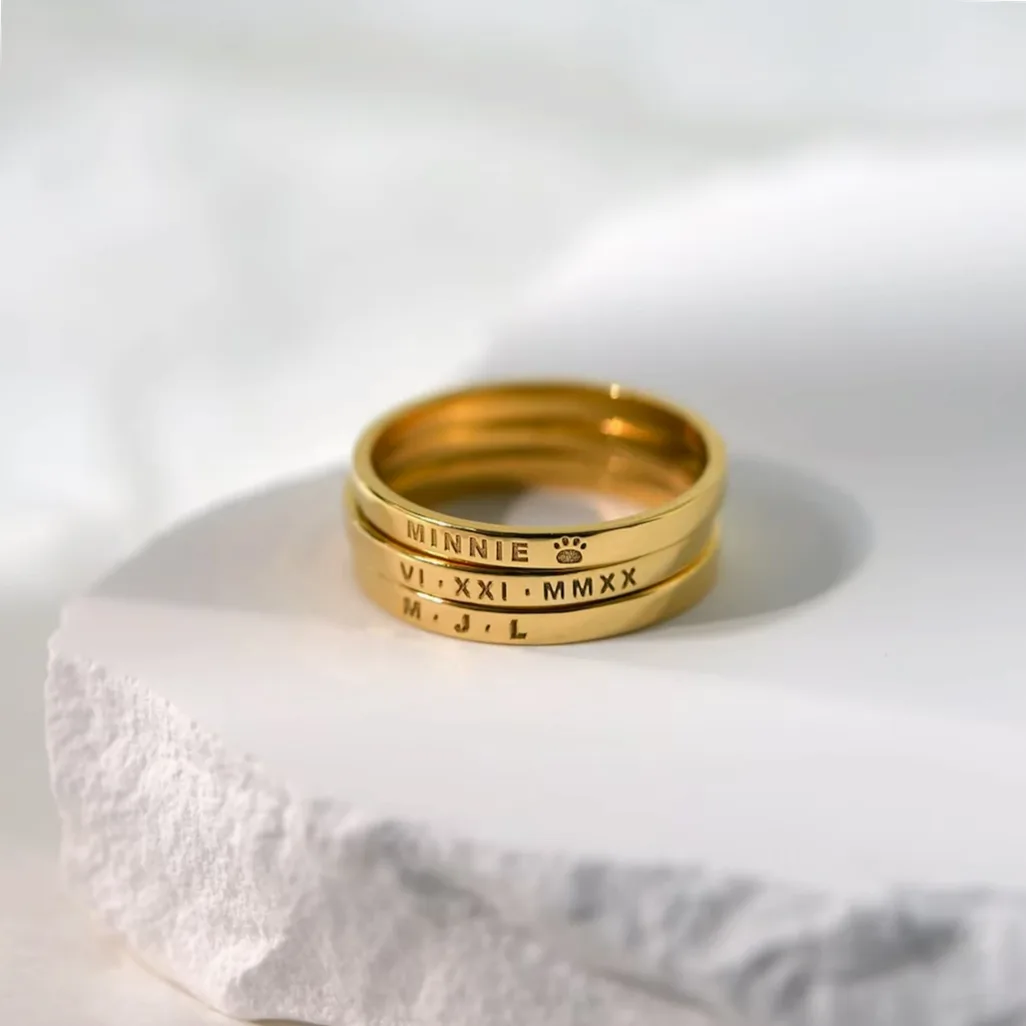 Bague fine or personnalisable – gravure prénom — Gemzara
