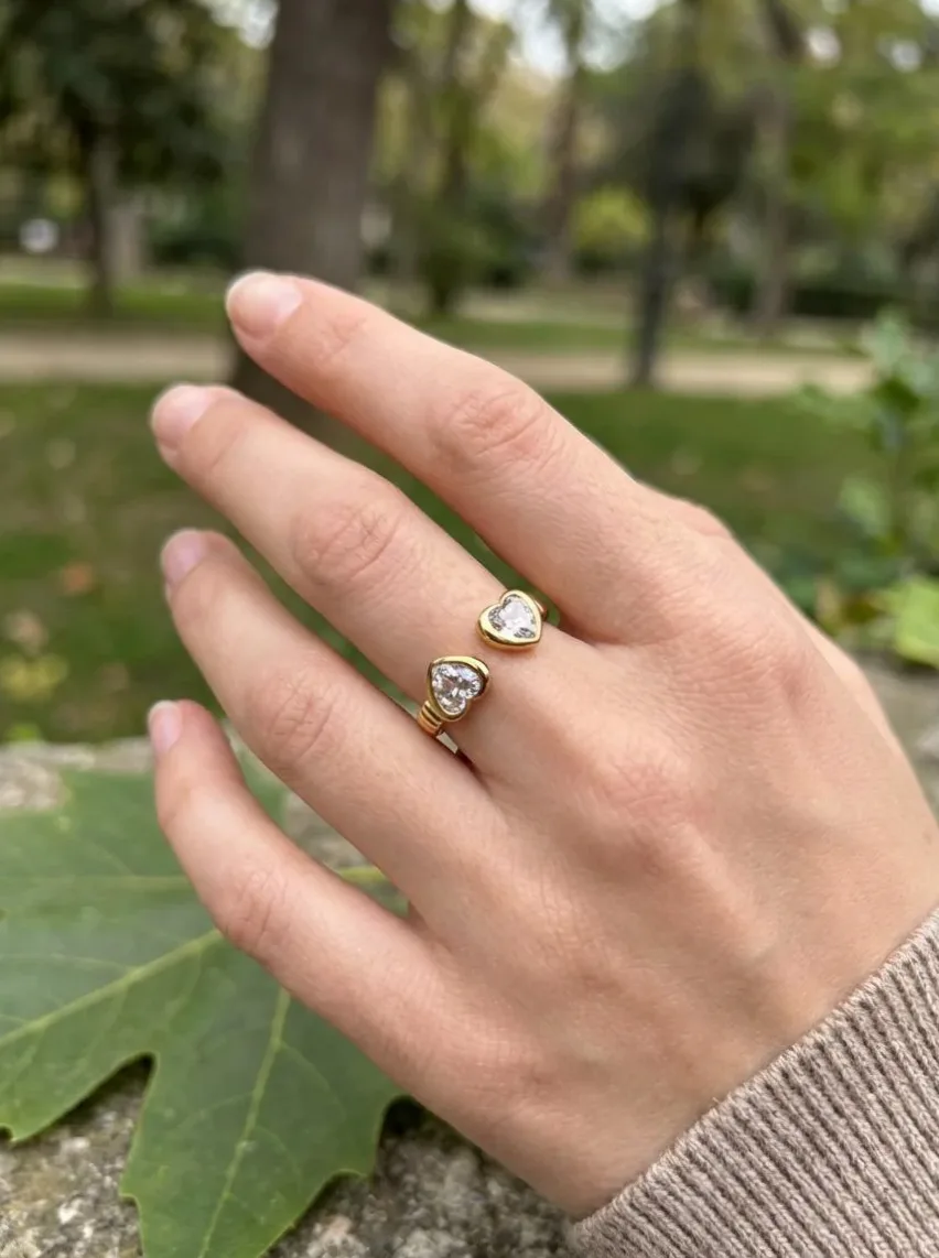 Anillo abierto dos corazones invertidos con strass — Gemzara