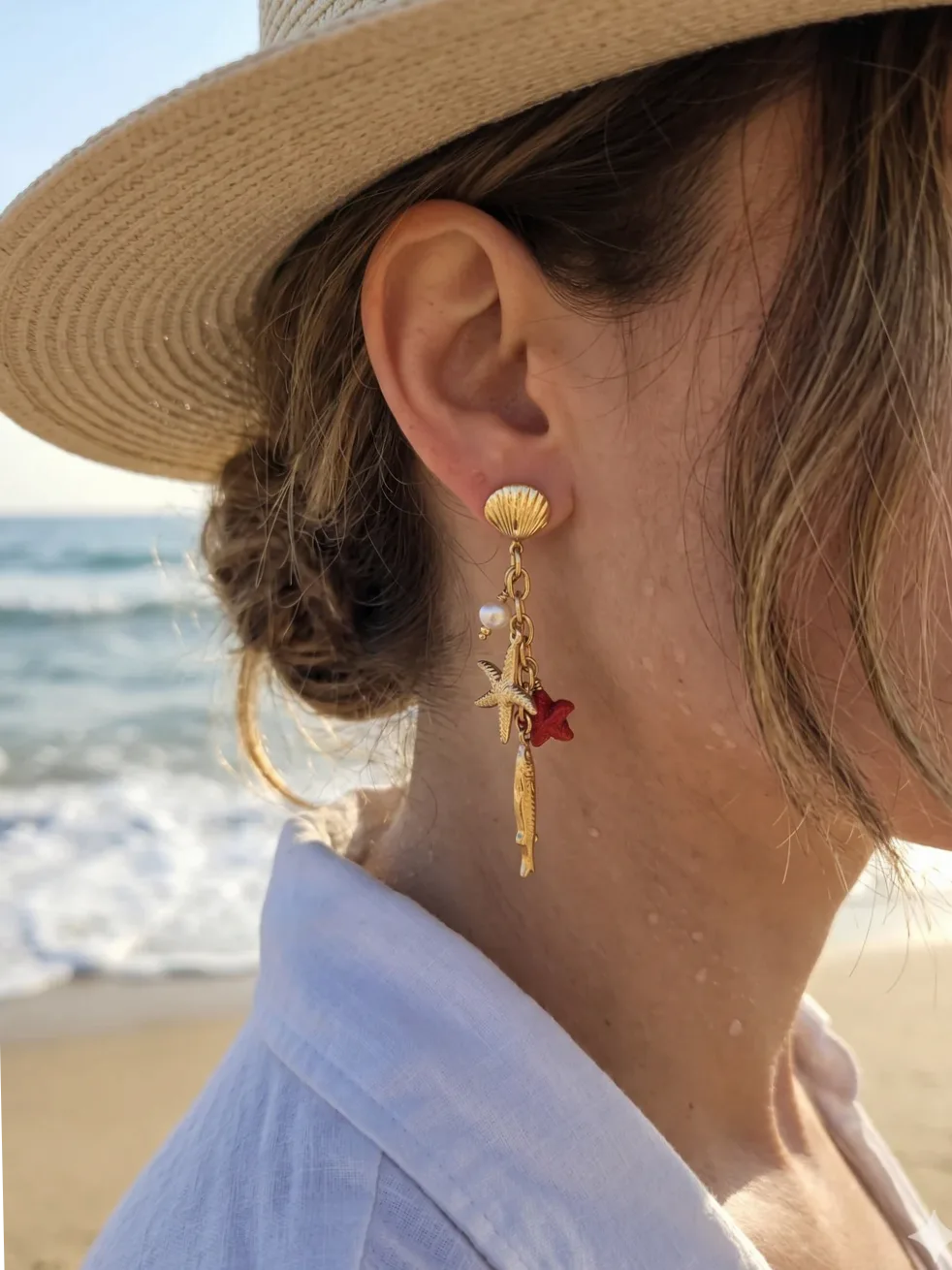 Dangling Earrings – Elegance and Movement