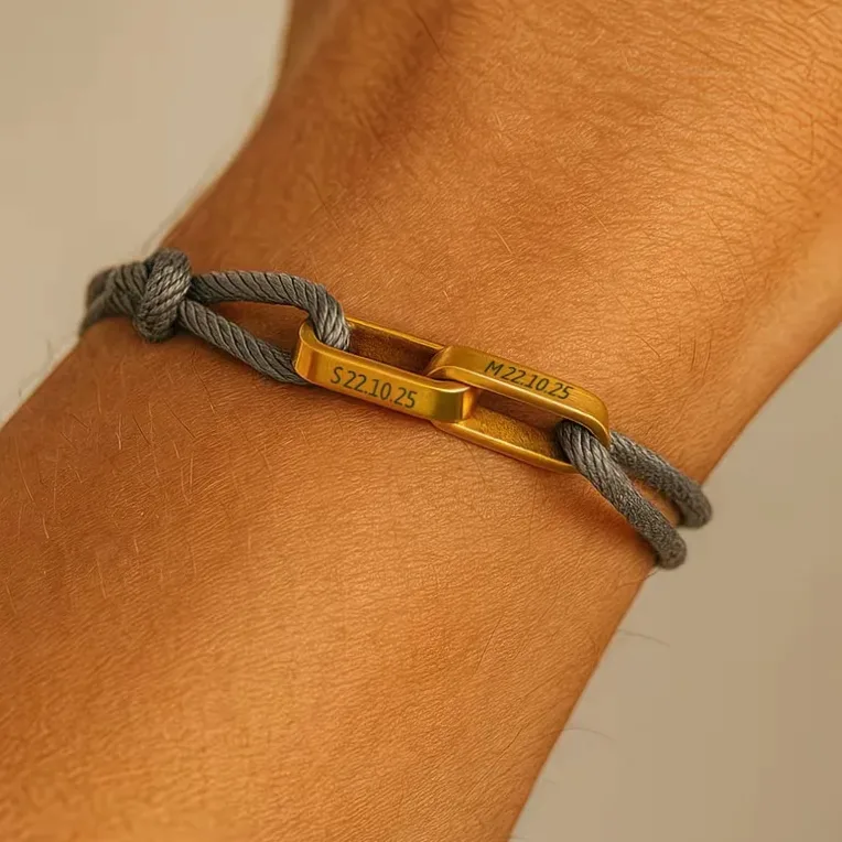 Bracelet acier gravé prénom & date personnalisable — vue 2 — Gemzara