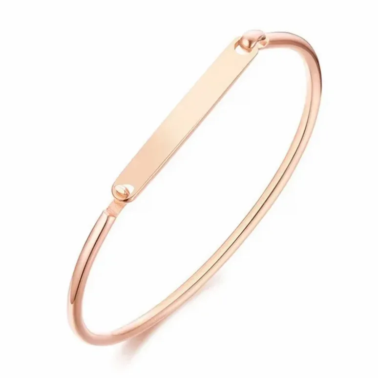 Bracelet acier gravé prénom – personnalisable — vue 4 — Gemzara