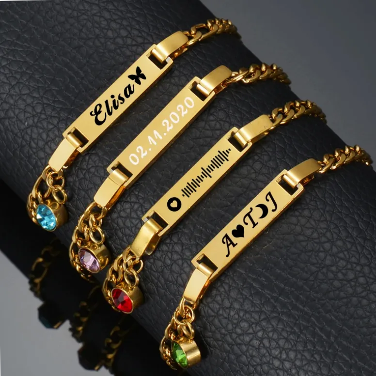 Bracelet bébé acier gravé prénom & date — vue 3 — Gemzara
