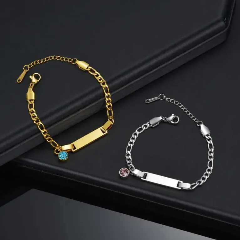 Bracelet bébé acier gravé prénom & date — vue 5 — Gemzara
