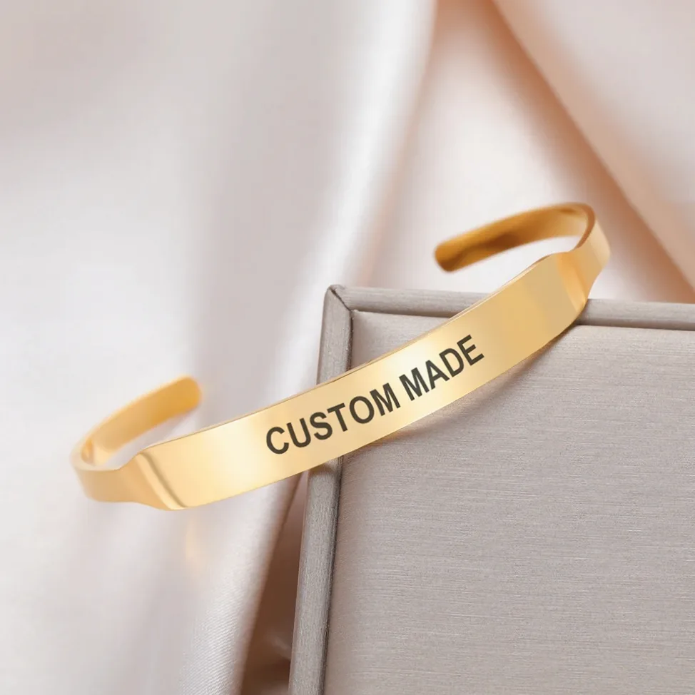 Bracelet manchette acier gravé prénom hébreu personnalisable — vue 2 — Gemzara