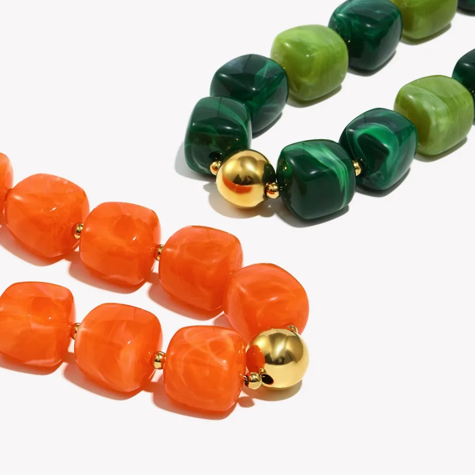 E.B.belle – collier de perles carrées en acrylique, Vintage, plaqué — vue d’échelle et dimensions
