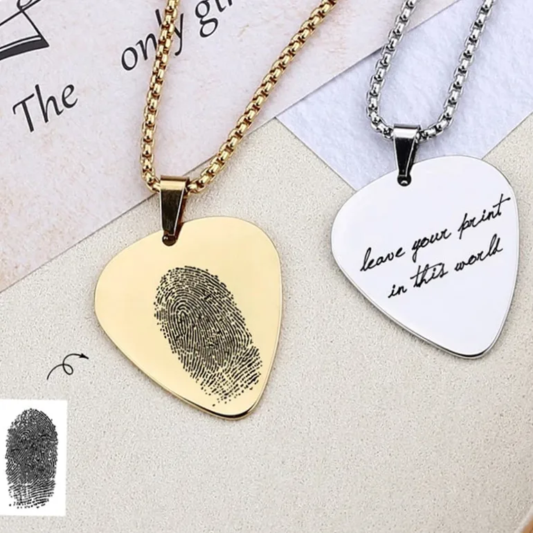 Collier médiator acier gravable empreinte ou photo — Gemzara