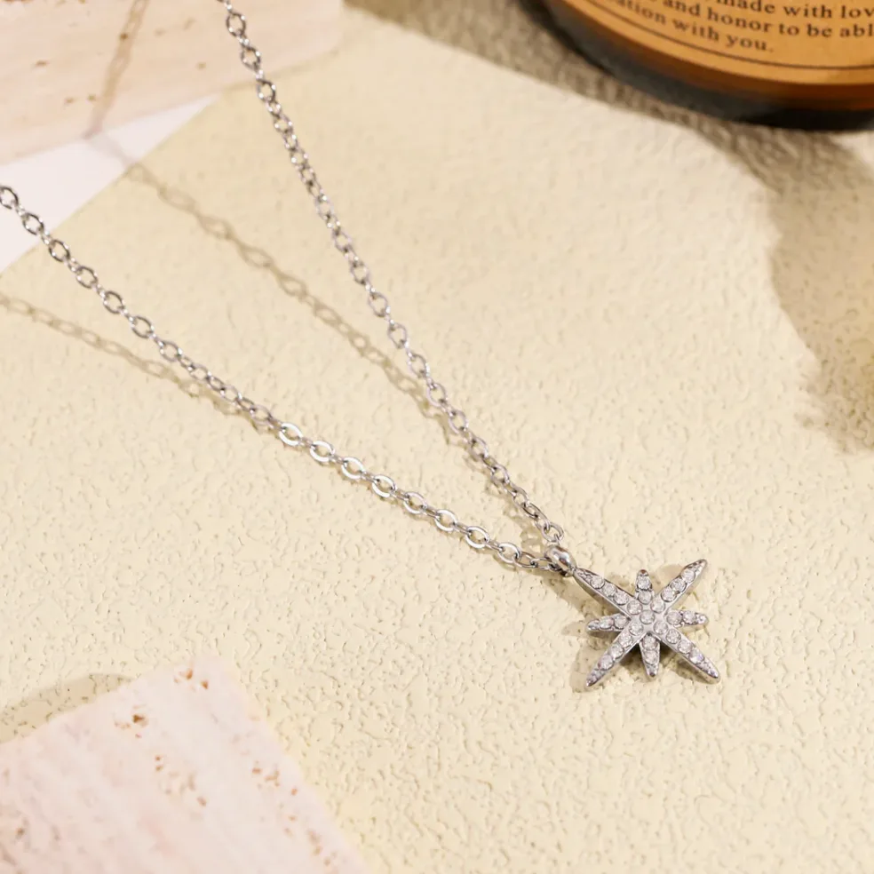Halskette Stern Anhänger pavé Strass Damen — Größen- und Maßansicht