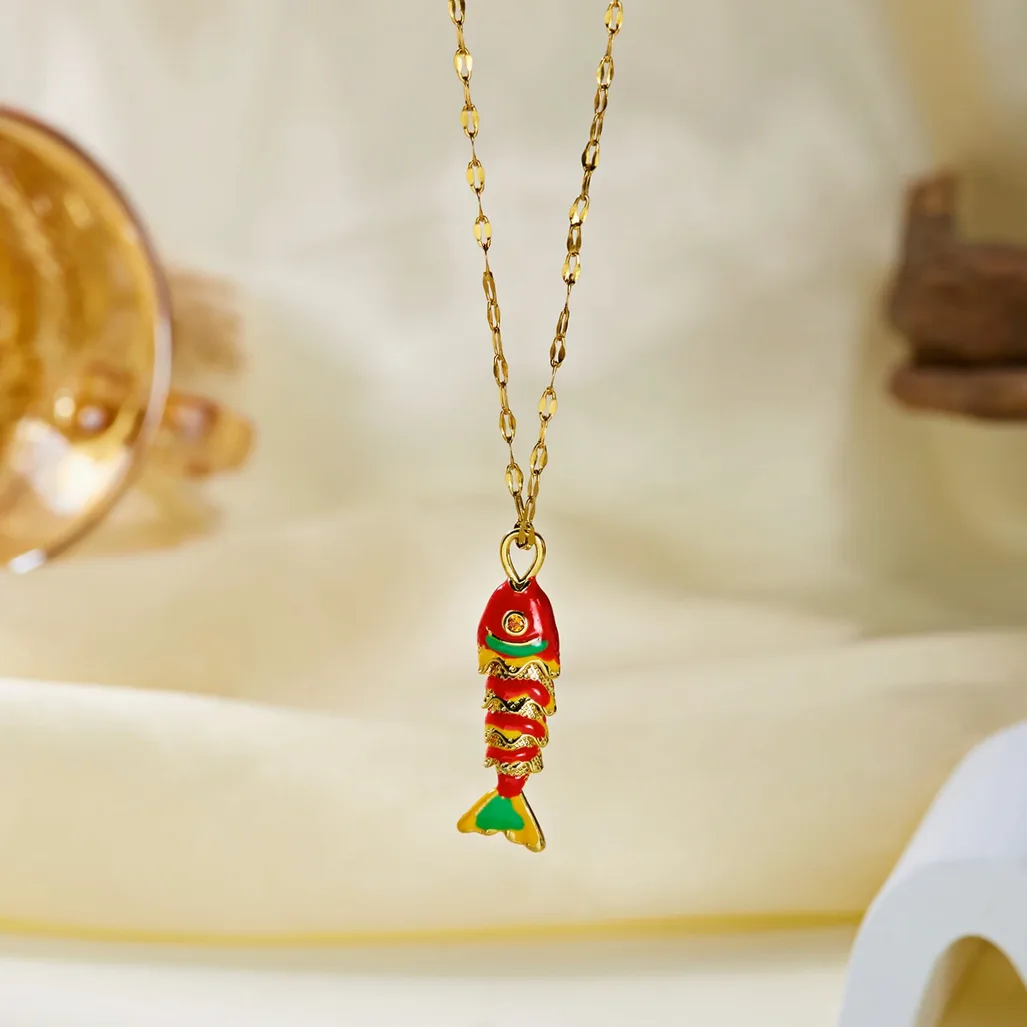Collar Colgante de Pez en Acero Inoxidable para Mujer - Diseño — presentación y embalaje de regalo