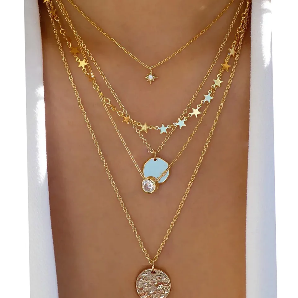 Detalj materijala i završne obrade — Vintage zlatni ogrlica za žene, više stilova, trendovski dizajn
