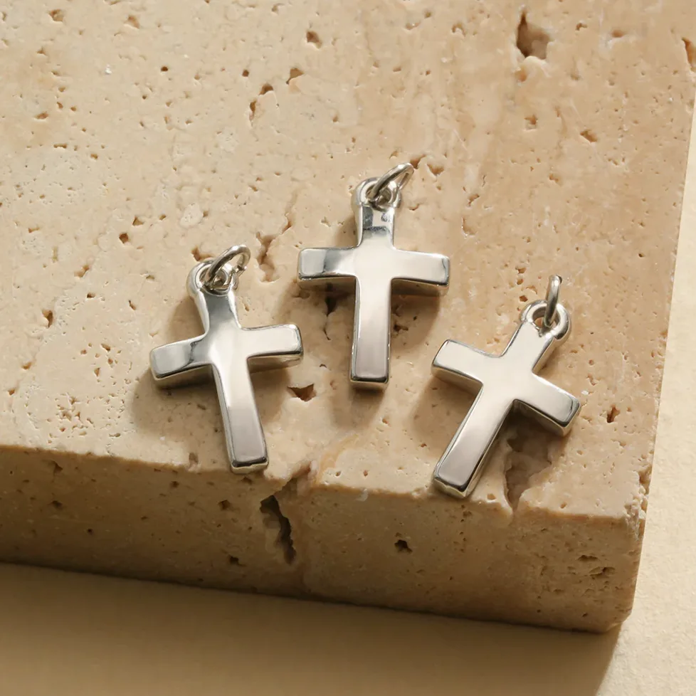 Set 3 pandantive argintii cruci simple netede — Gemzara