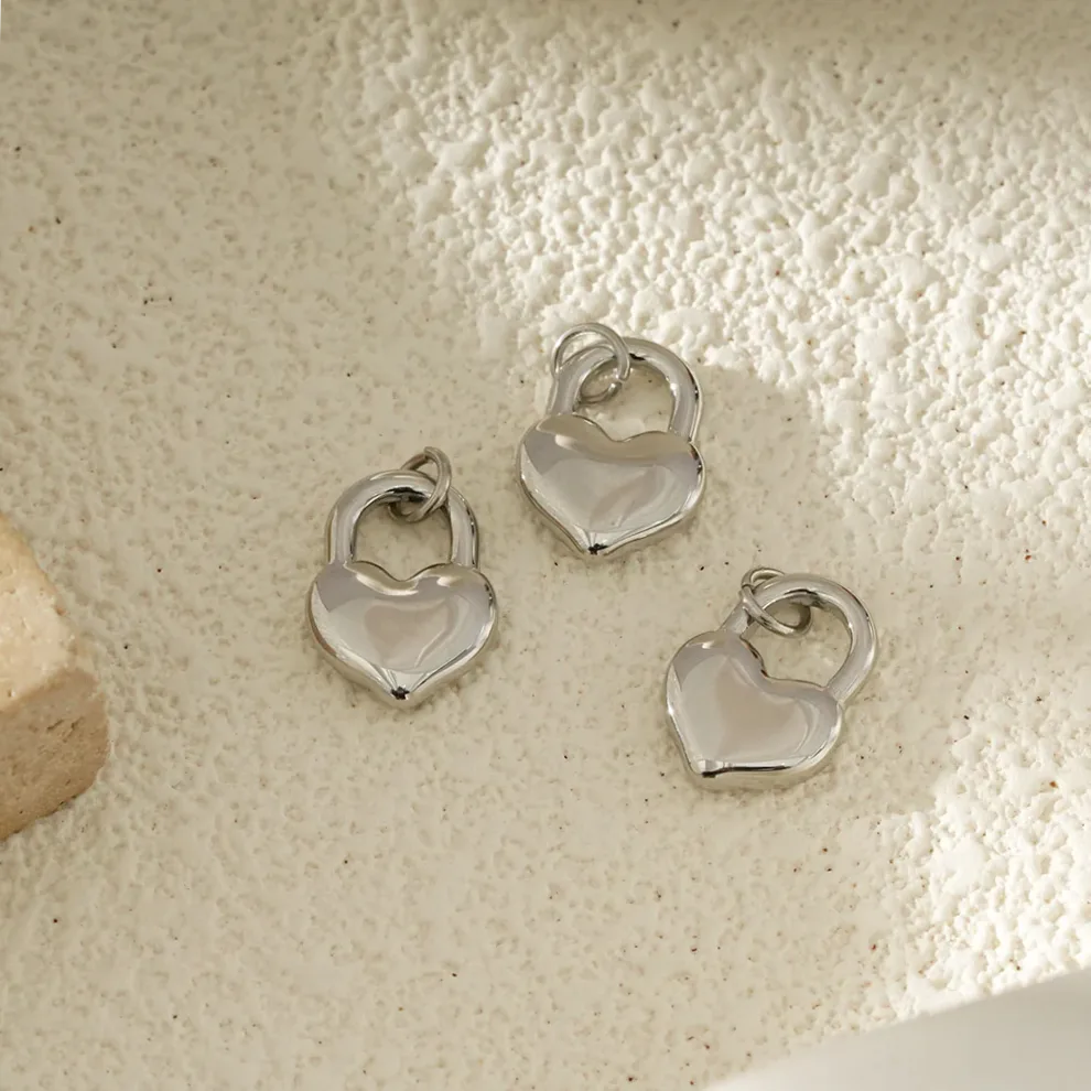 Lot de 3 Pendentifs Cadenas Cœur Argenté — Gemzara
