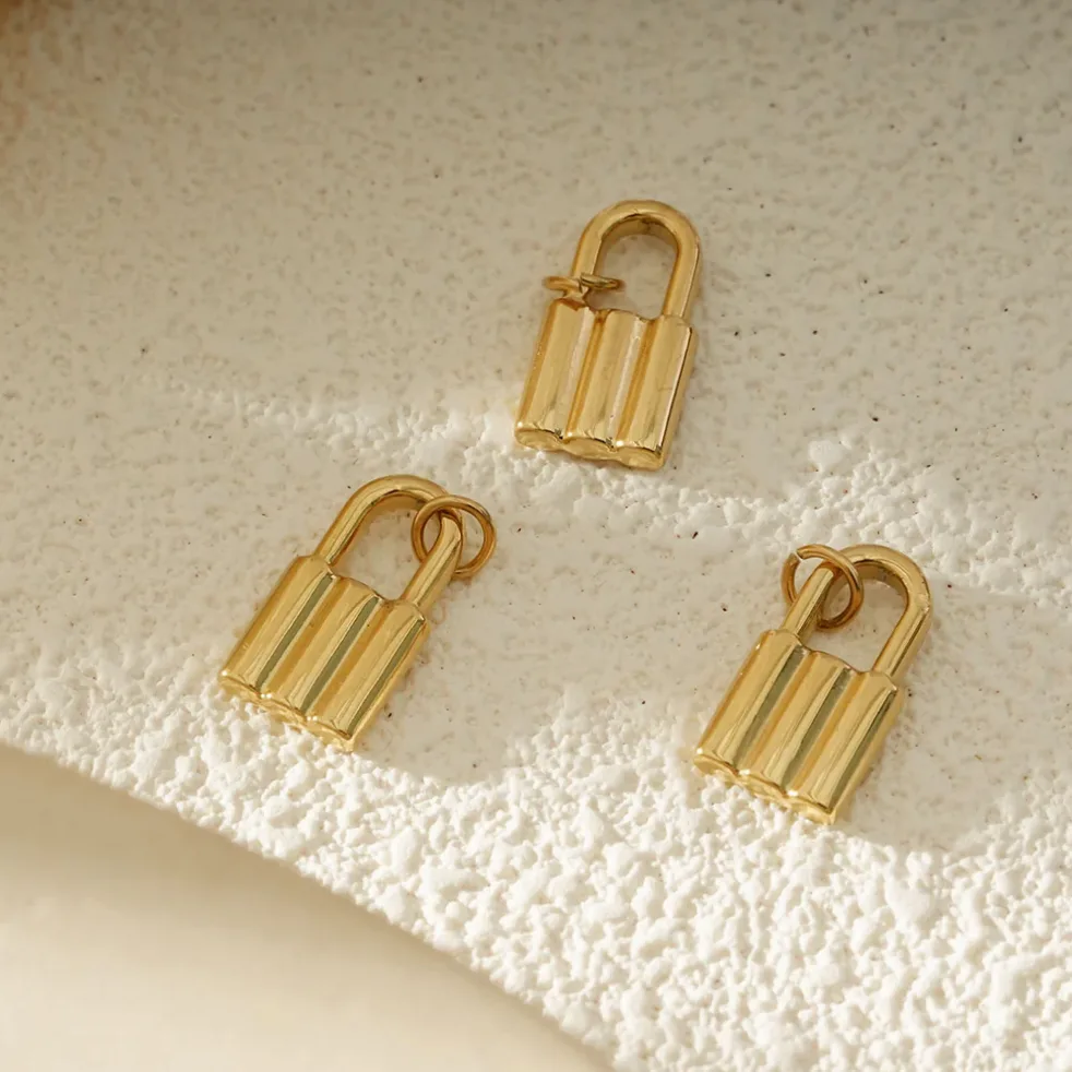 Pendentif lacăt auriu set 3 accesorii — Gemzara
