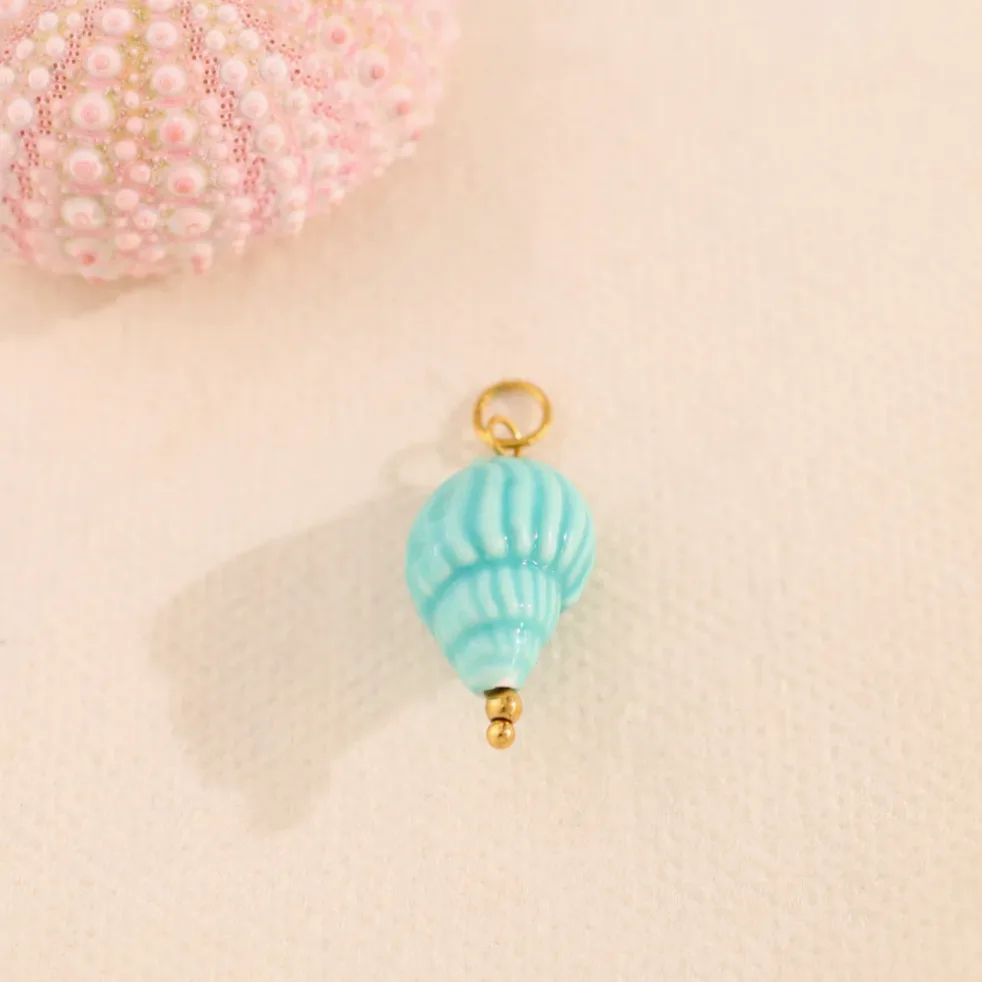 Set of three blue shell pendants for necklaces — Gemzara