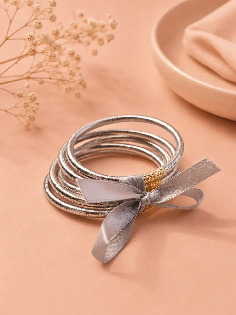 Buddhistische Armreif Imitation Set fünf Armbänder — Größen- und Maßansicht